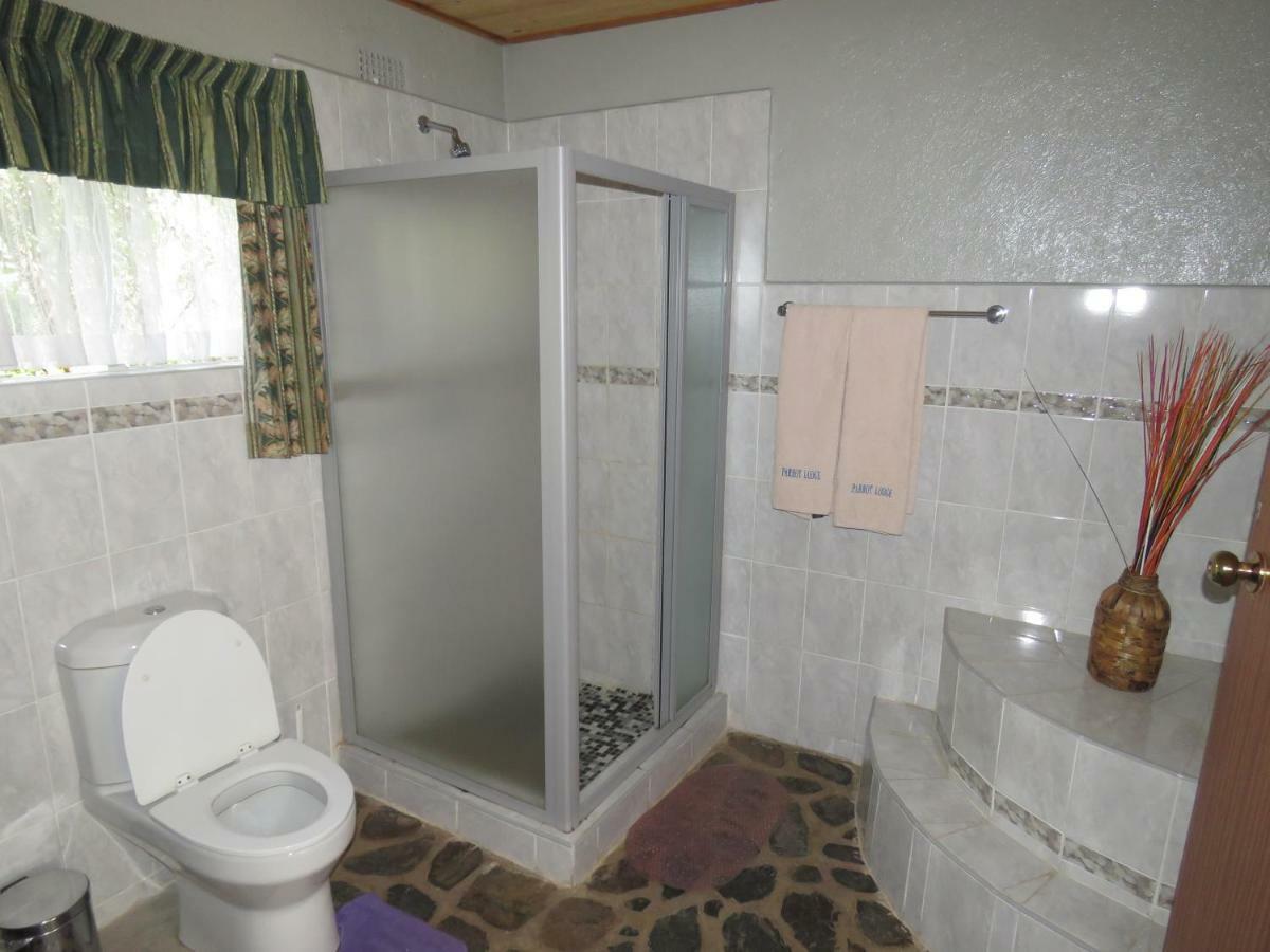 Parrot Lodge Bulawayo Eksteriør bilde